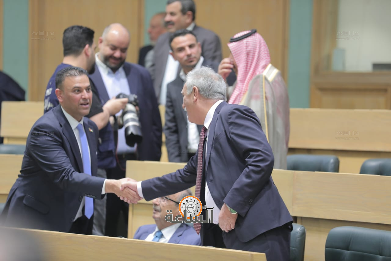 Madar Al-Saa Images 0.6955701274980602