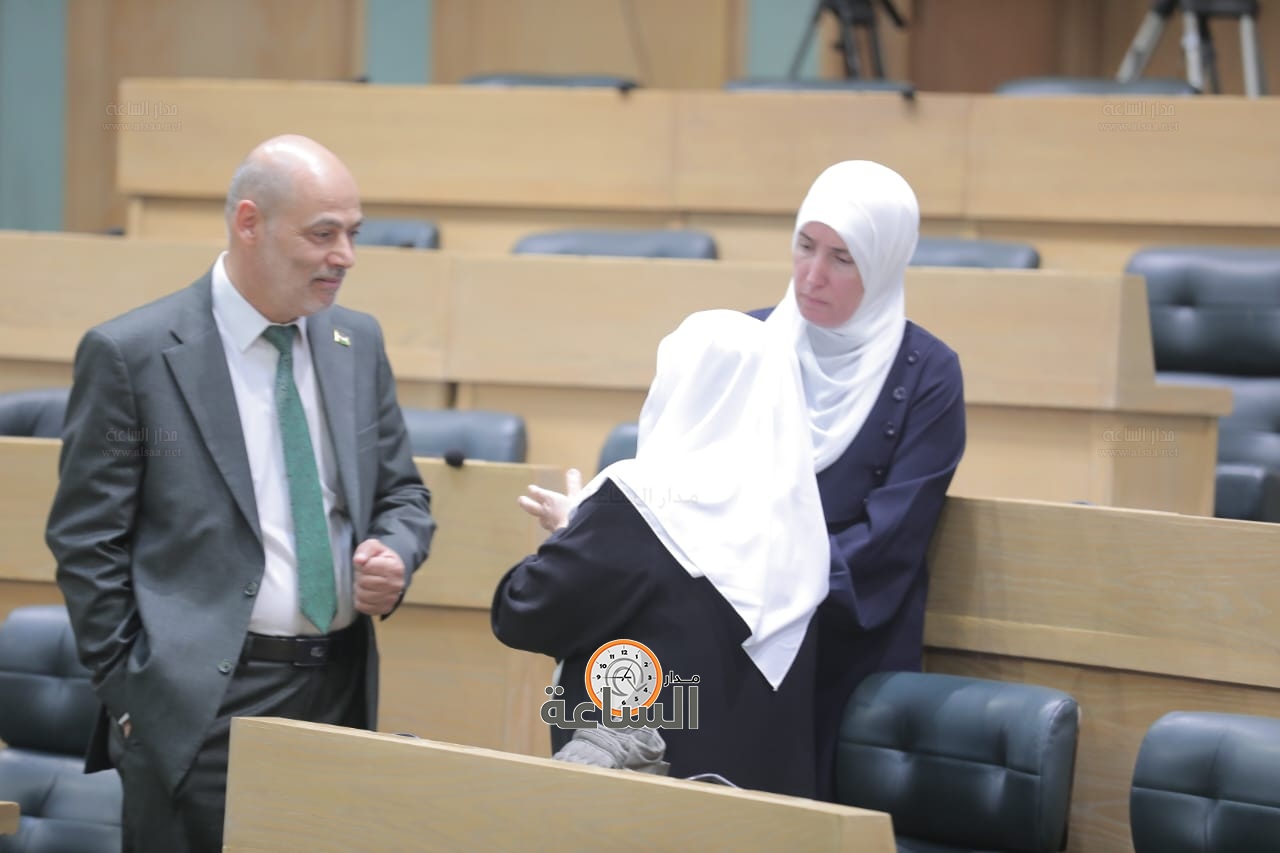 Madar Al-Saa Images 0.9374139846653923