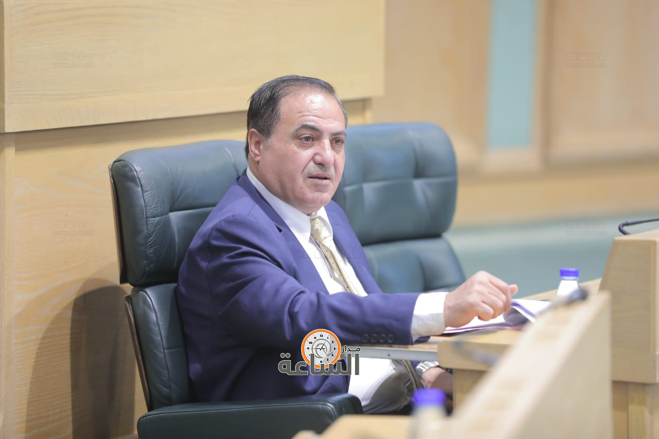 Madar Al-Saa Images 0.15164519675751809