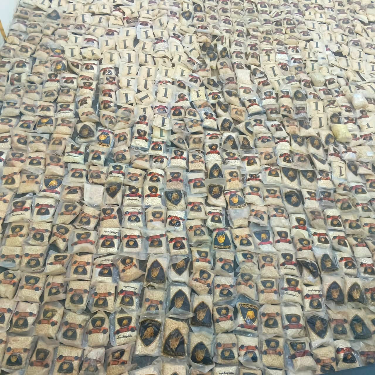 Madar Al-Saa Images 0.16862838321353968