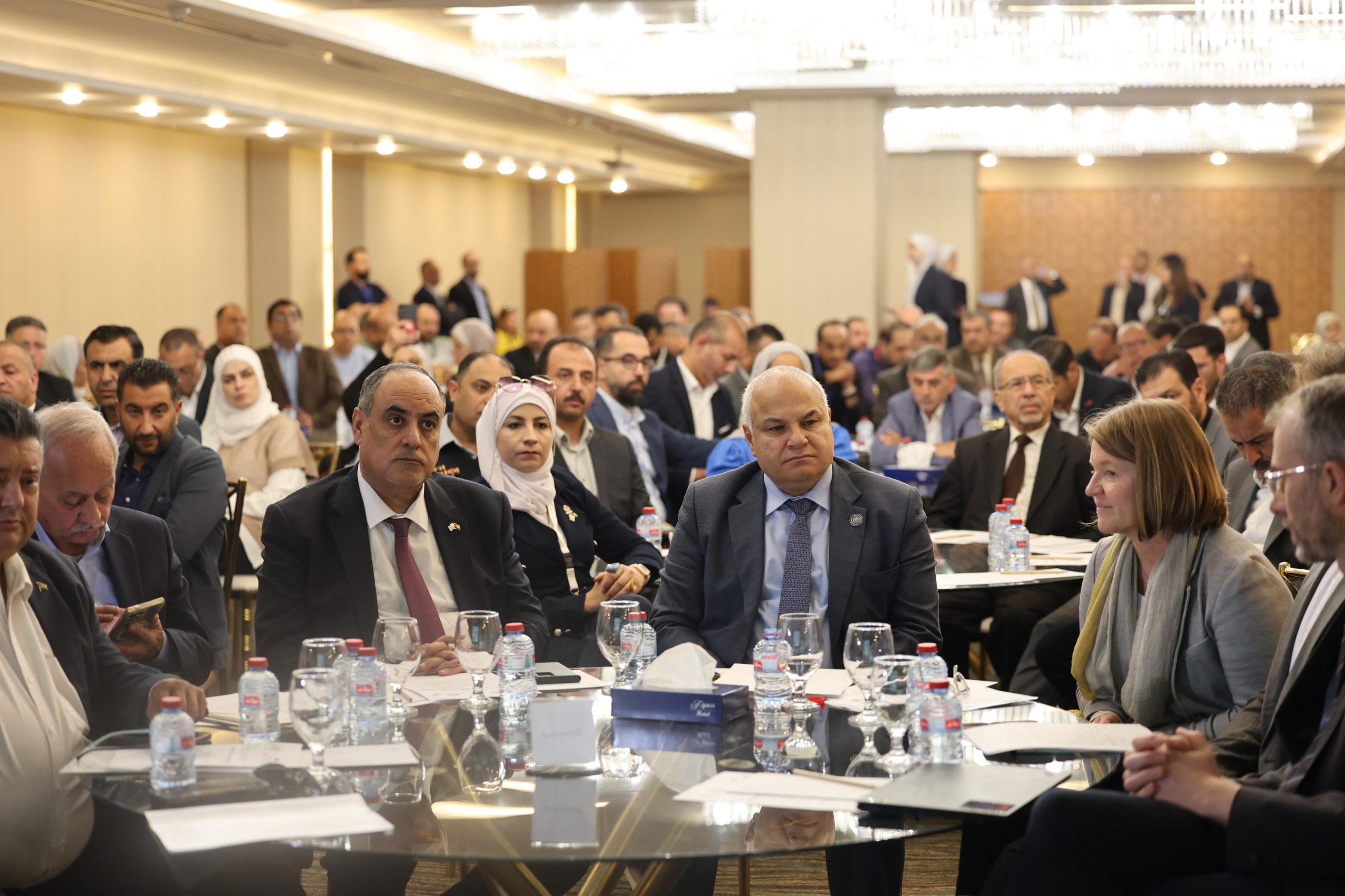 Madar Al-Saa Images 0.9098894474291219