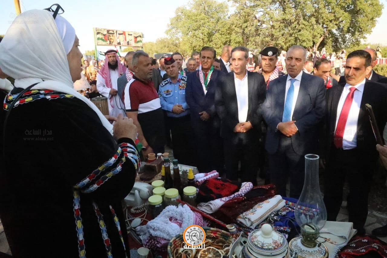 Madar Al-Saa Images 0.1933354361623666