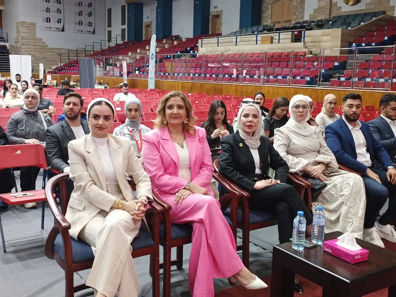 Madar Al-Saa Images 0.9400888406297422