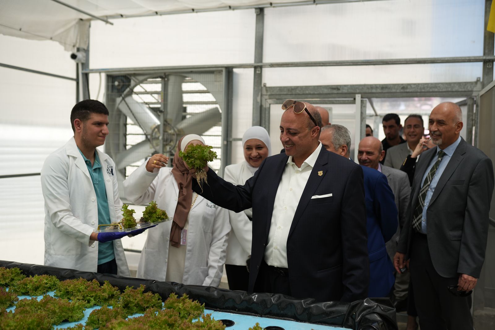 Madar Al-Saa Images 0.4692349588281175