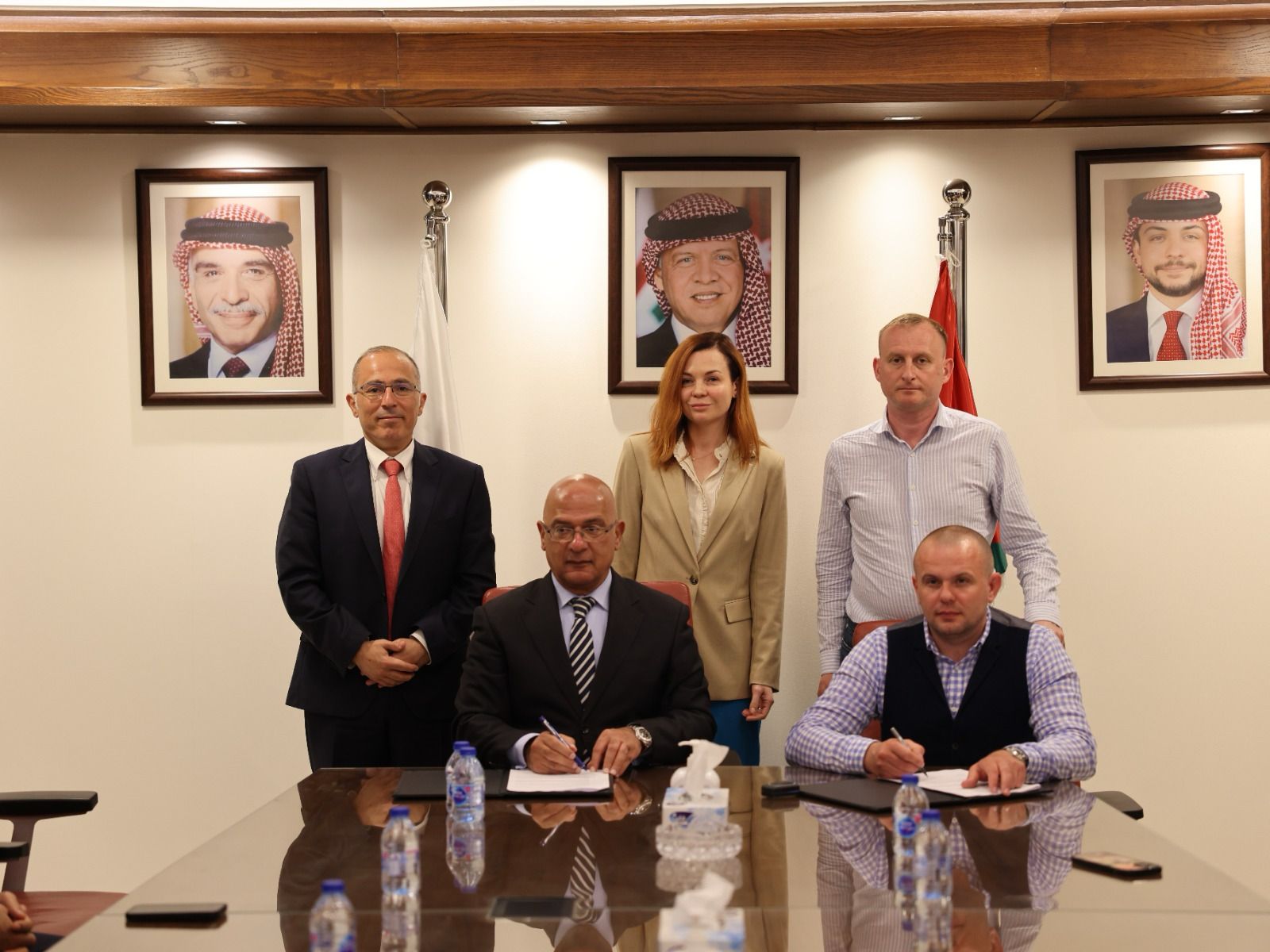 Madar Al-Saa Images 0.3552106253268358