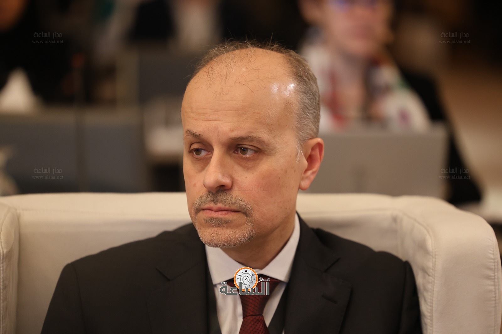 Madar Al-Saa Images 0.8711576613427917