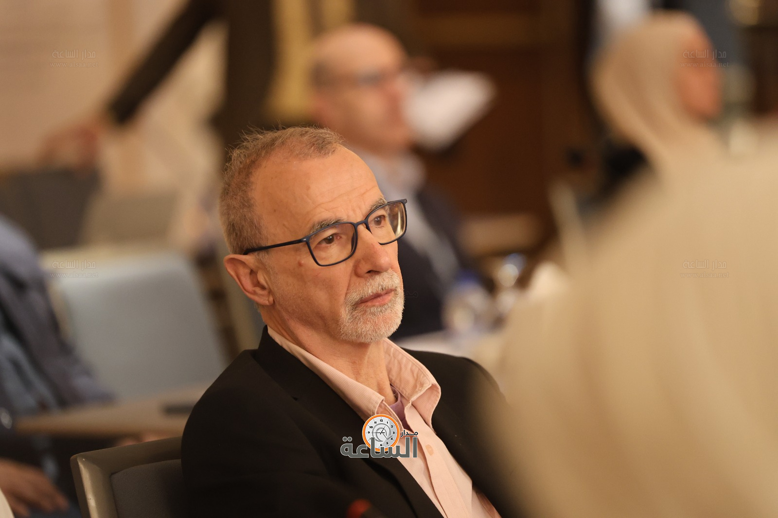 Madar Al-Saa Images 0.3482743920356042