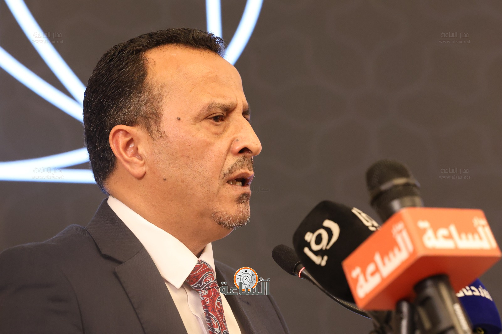 الدكتور نائل خالد العدوان