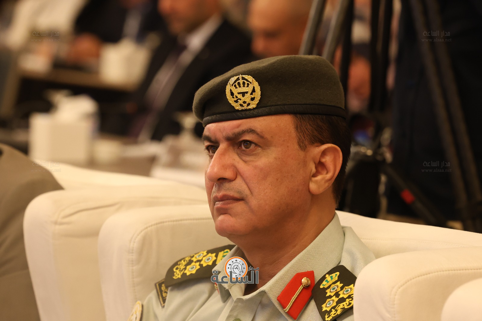 Madar Al-Saa Images 0.4381332763191724