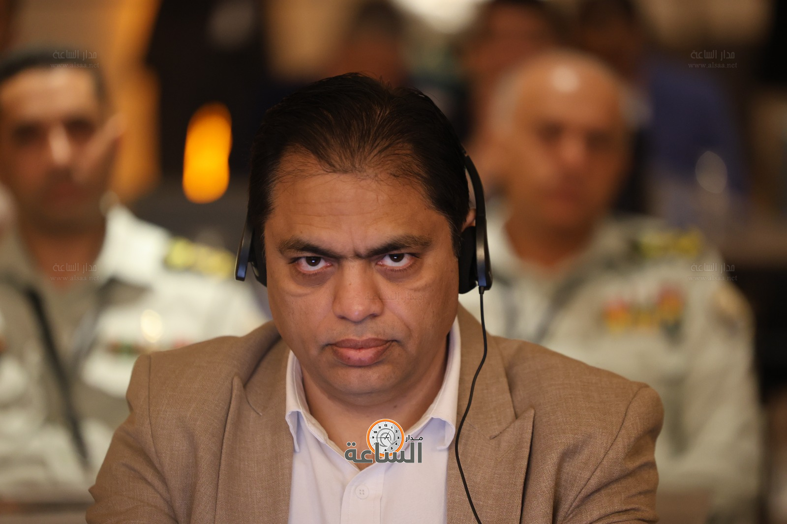 Madar Al-Saa Images 0.3316124727125369