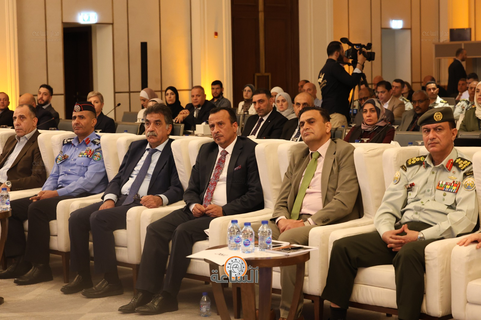 Madar Al-Saa Images 0.8398072910835734