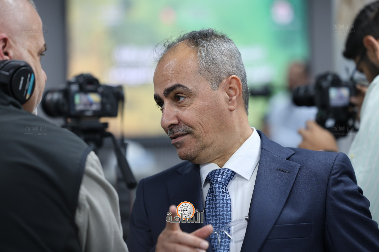 Madar Al-Saa Images 0.11641461243536122