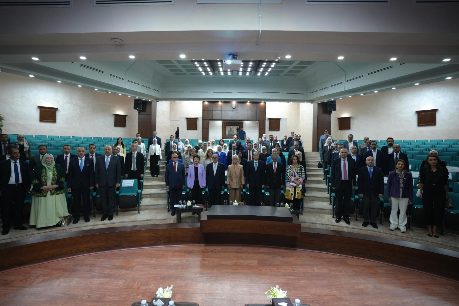 Madar Al-Saa Images 0.8900680875208126