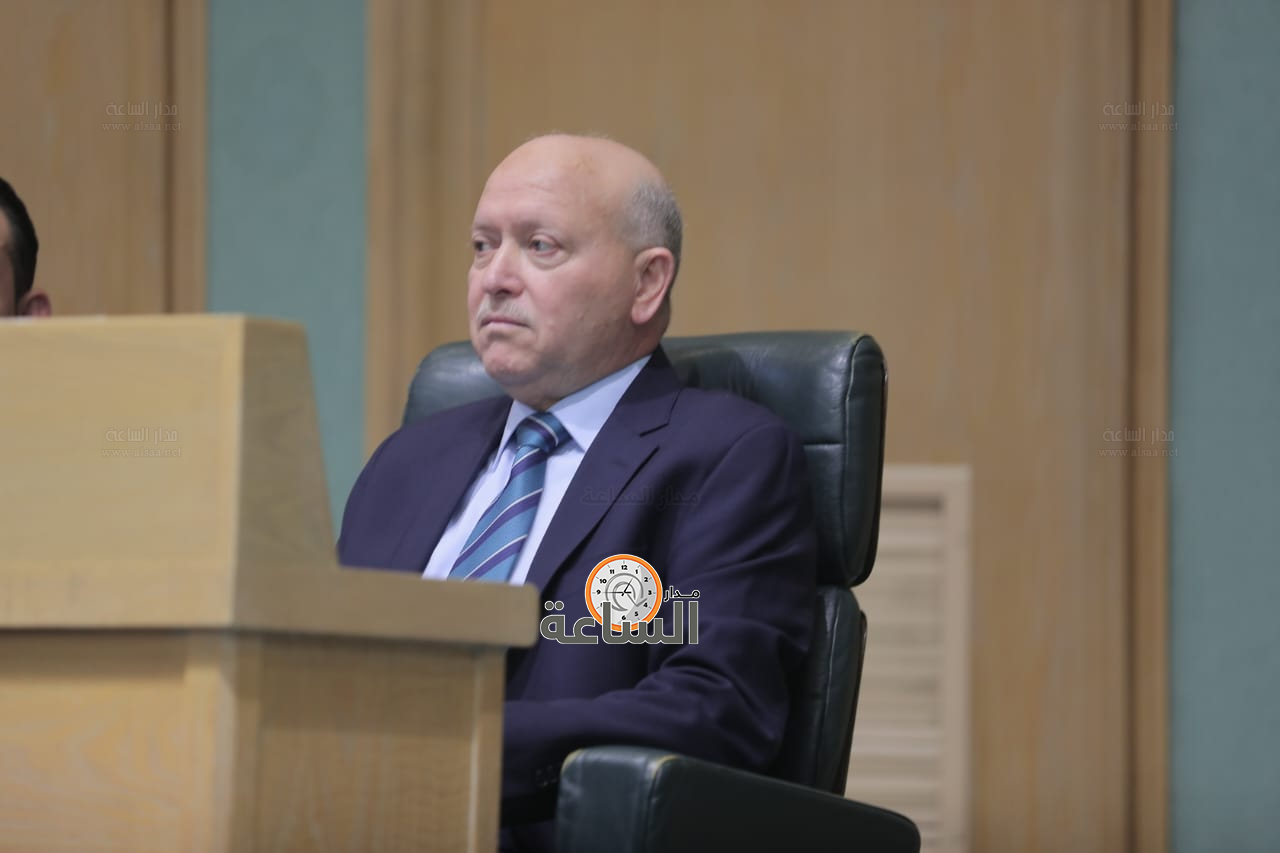 Madar Al-Saa Images 0.912858142447027