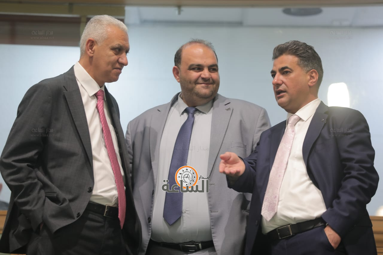 Madar Al-Saa Images 0.22457130546540505