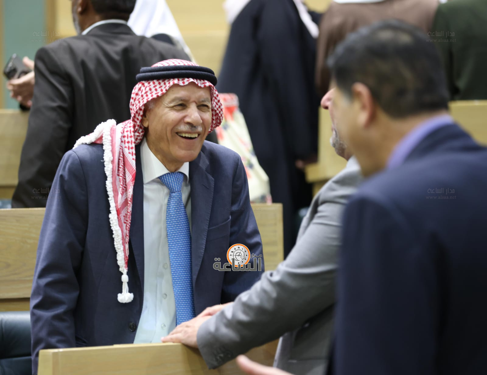 Madar Al-Saa Images 0.4080754400375909