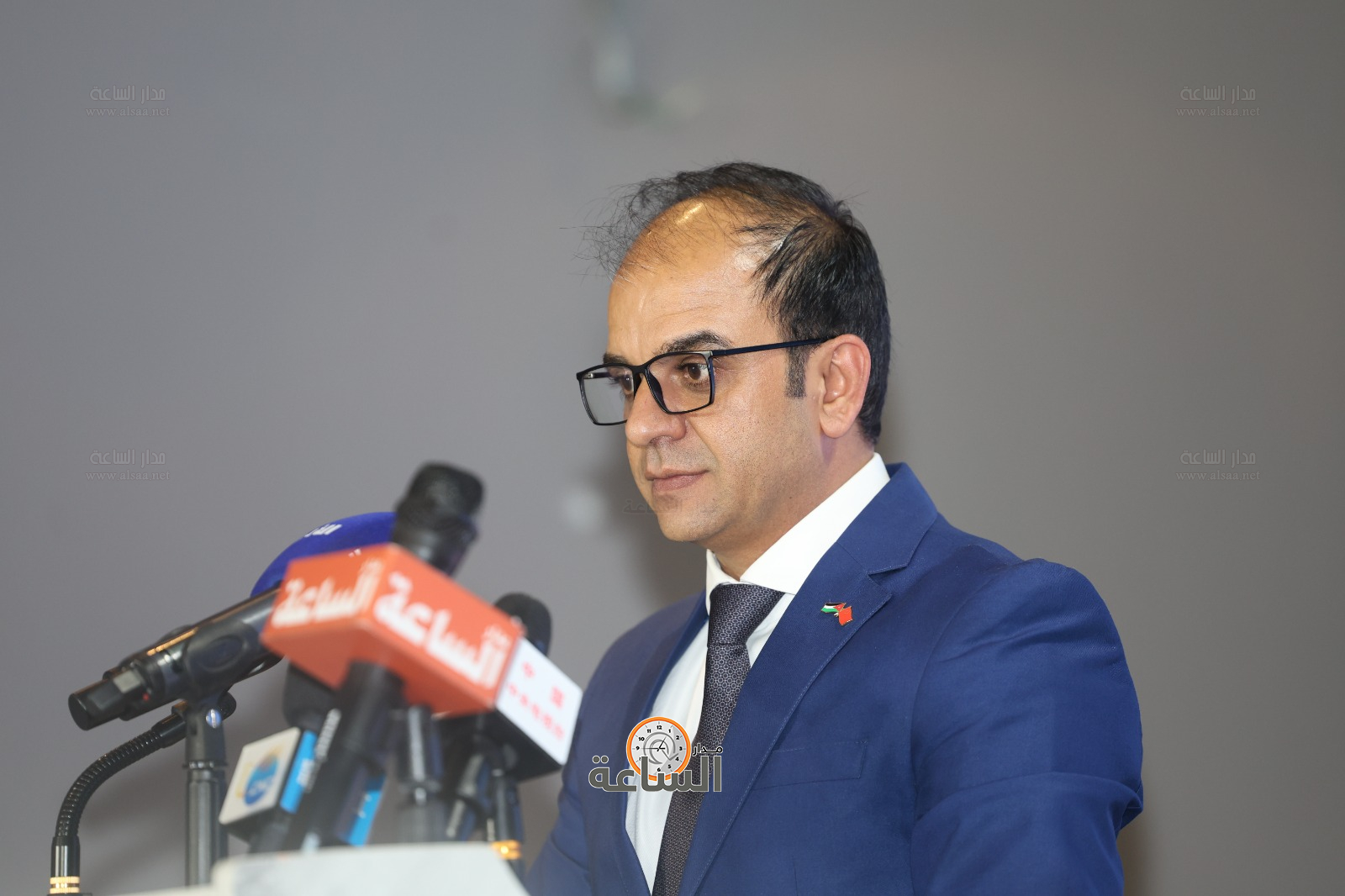 Madar Al-Saa Images 0.4145833515079407