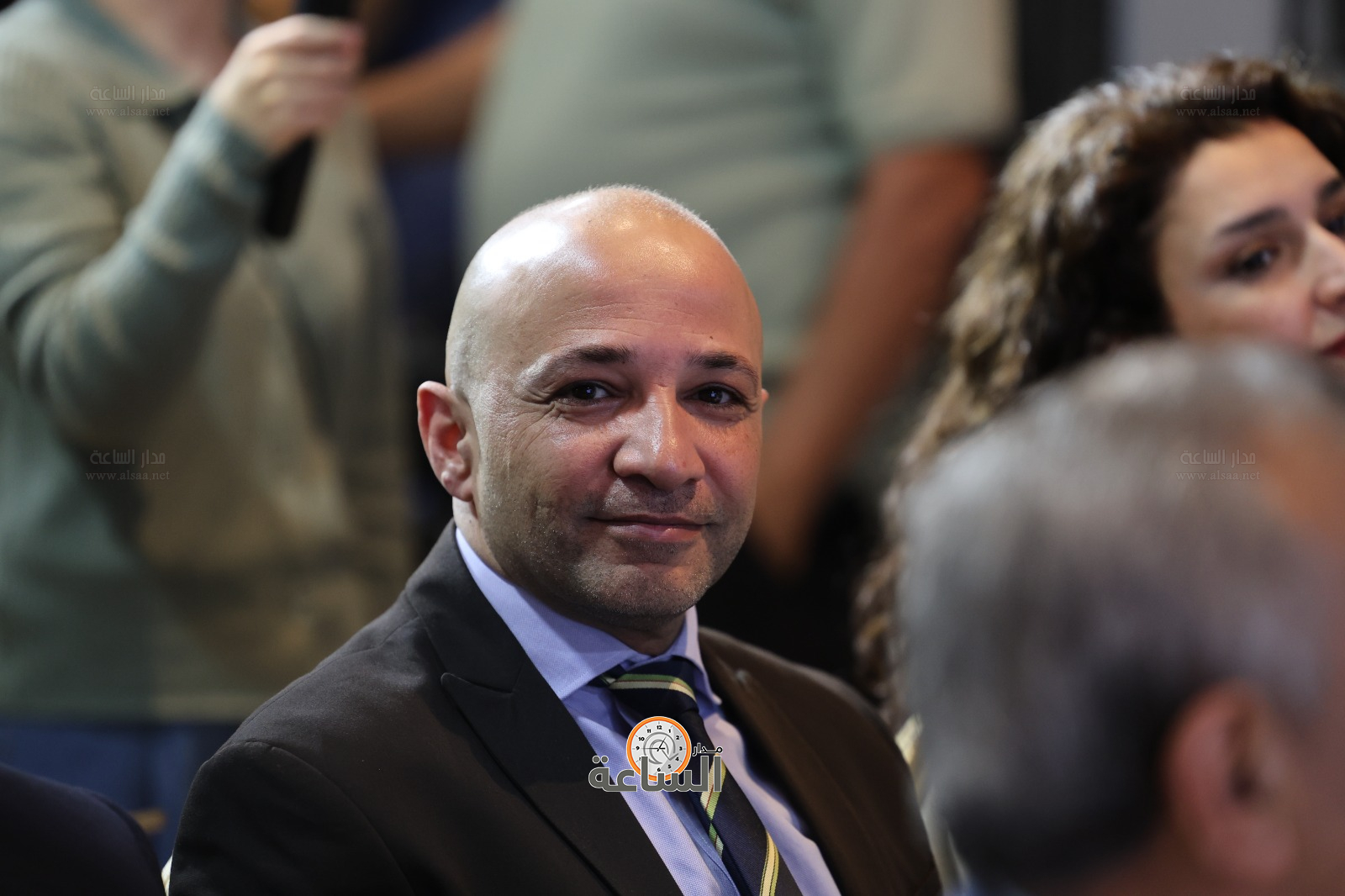 Madar Al-Saa Images 0.36349020620099415