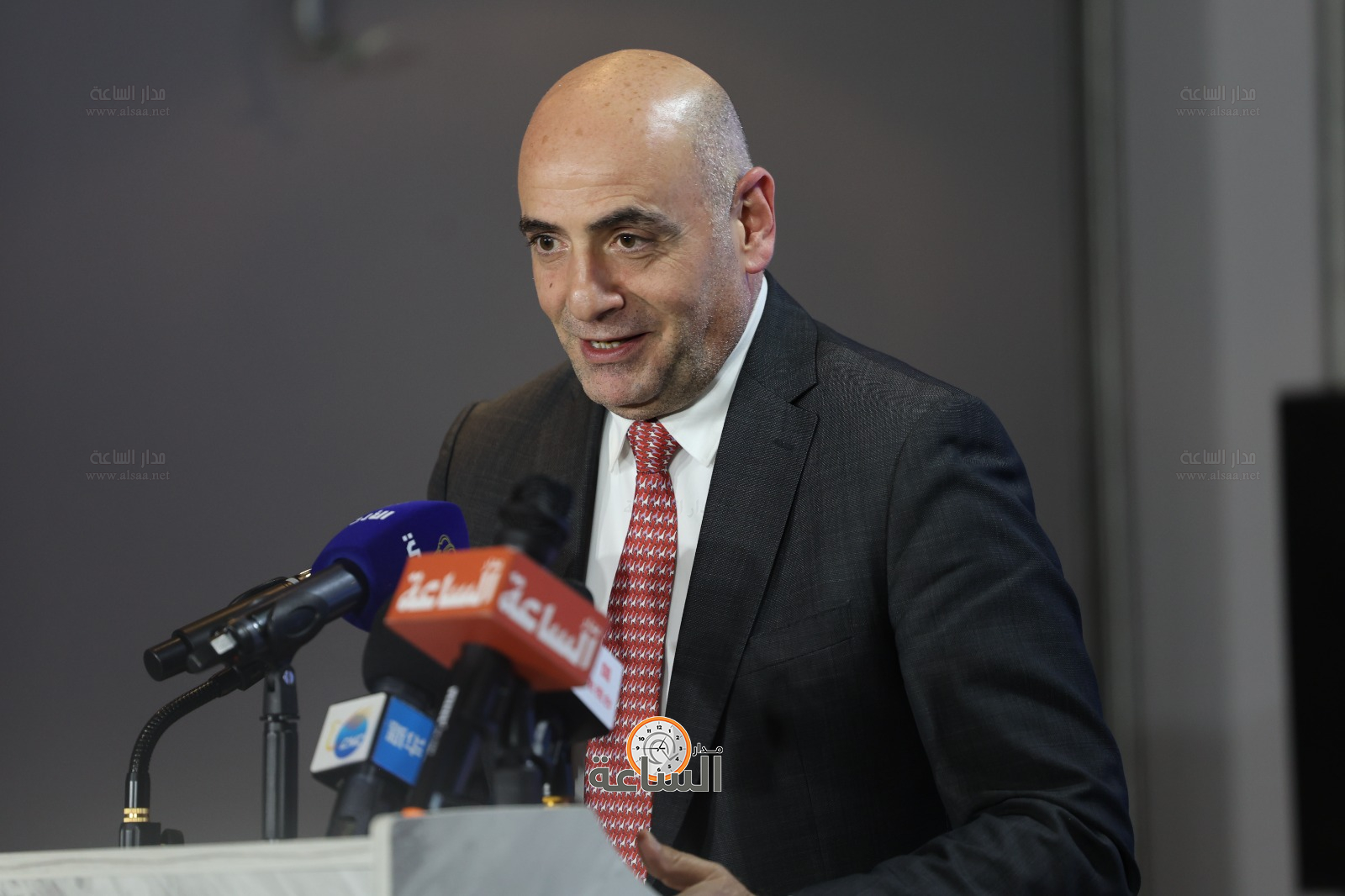 Madar Al-Saa Images 0.06986926455479725