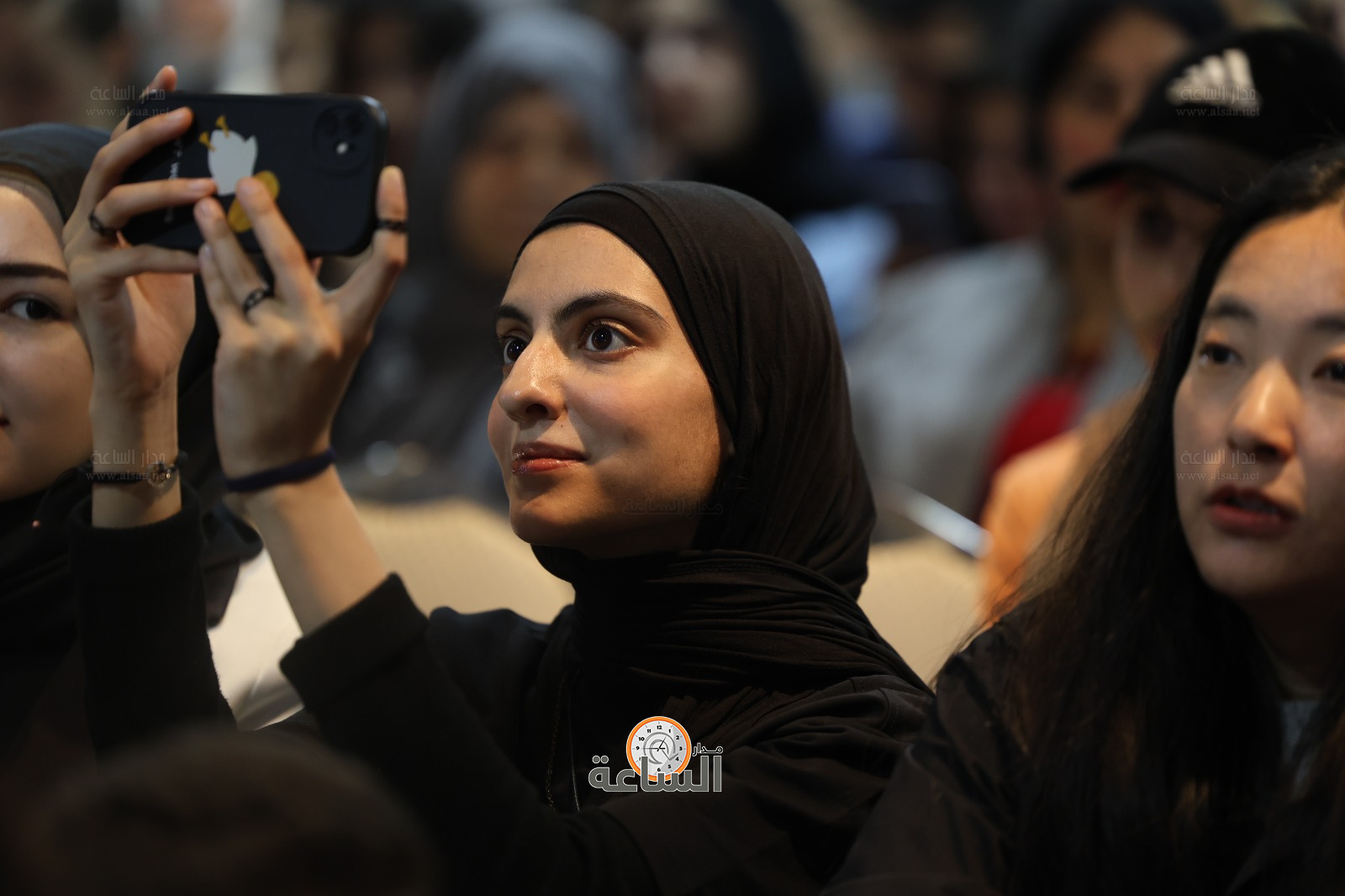 Madar Al-Saa Images 0.7257884801028291