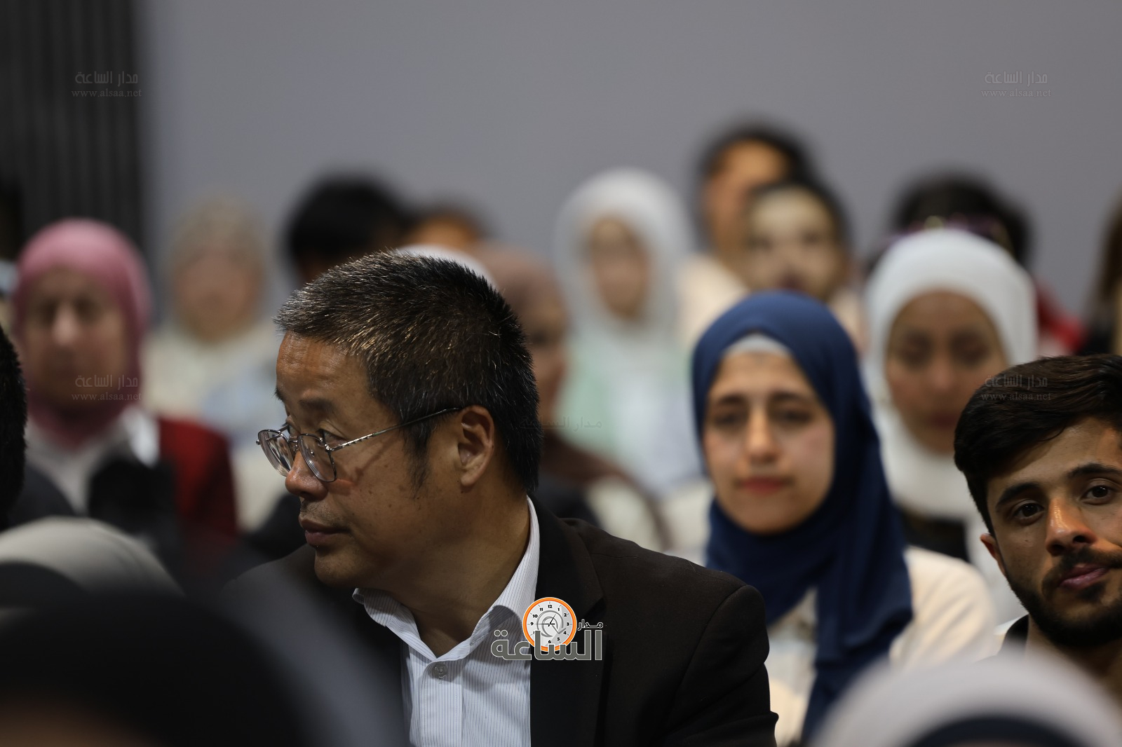 Madar Al-Saa Images 0.5348638255781664