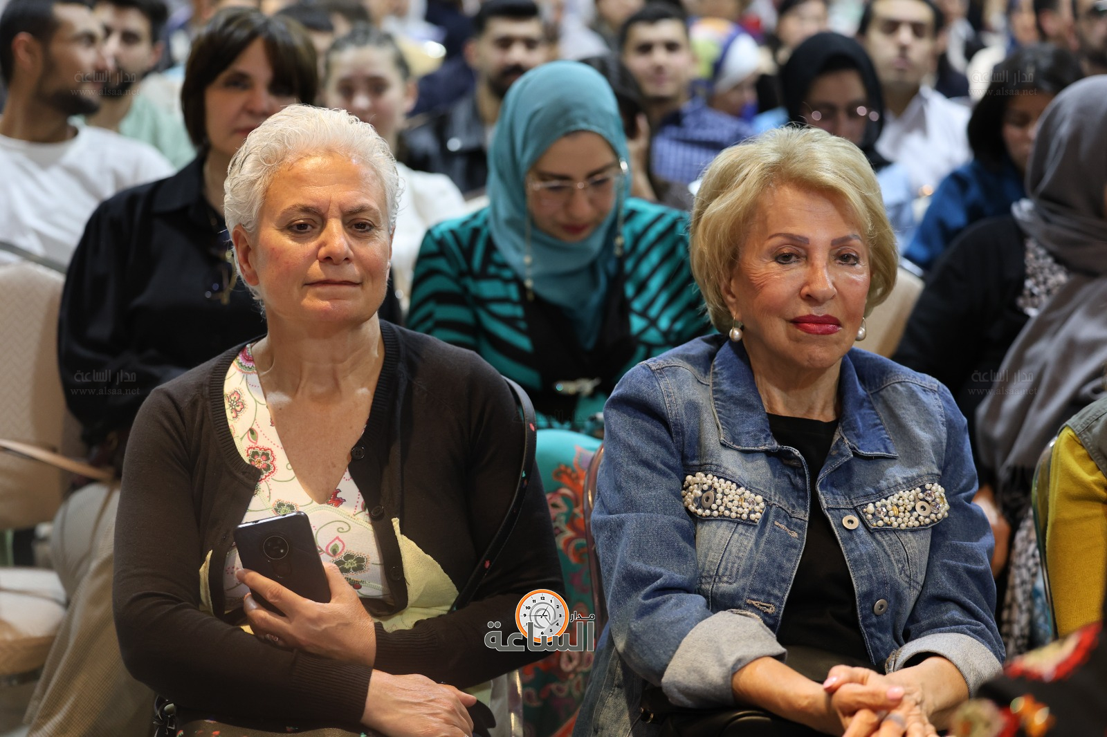 Madar Al-Saa Images 0.05705651123680533