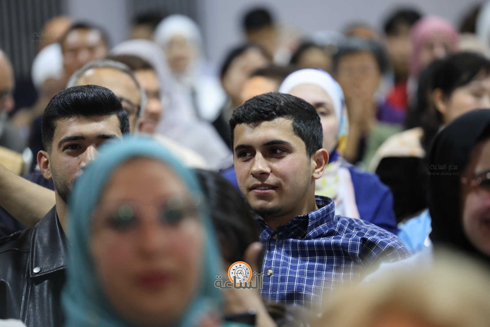 Madar Al-Saa Images 0.5289882554936152