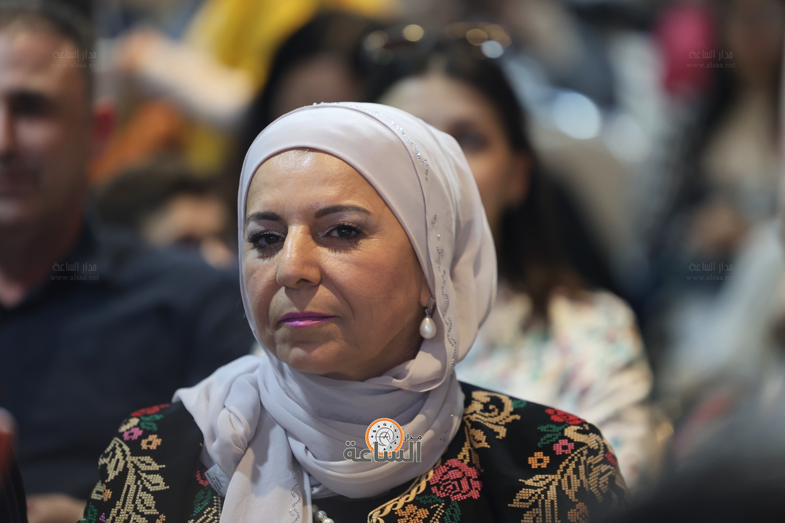 Madar Al-Saa Images 0.6381015286439213