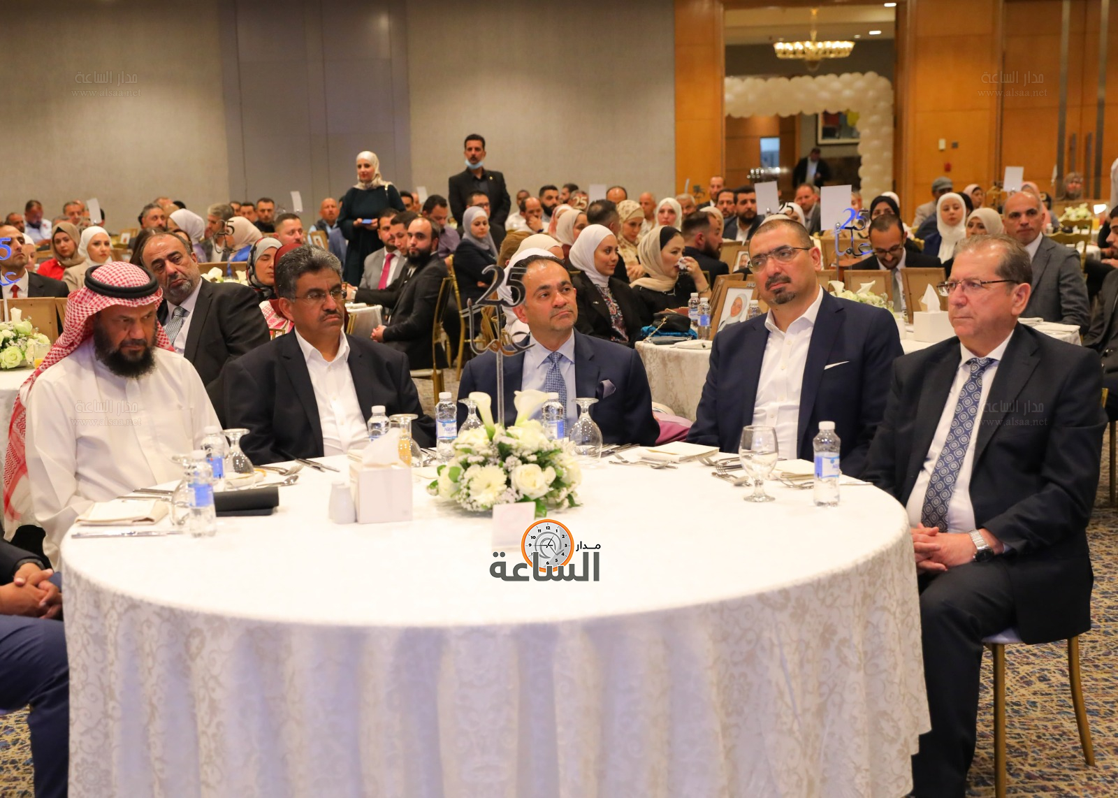 Madar Al-Saa Images 0.049061856122016745