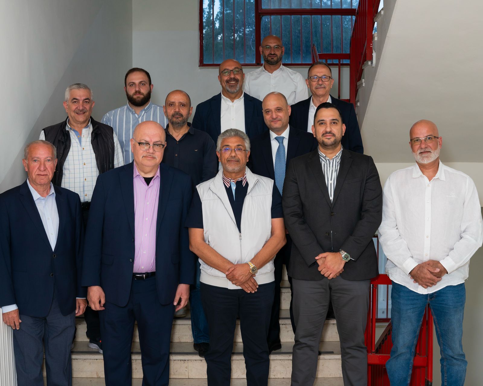 Madar Al-Saa Images 0.9631359443549256