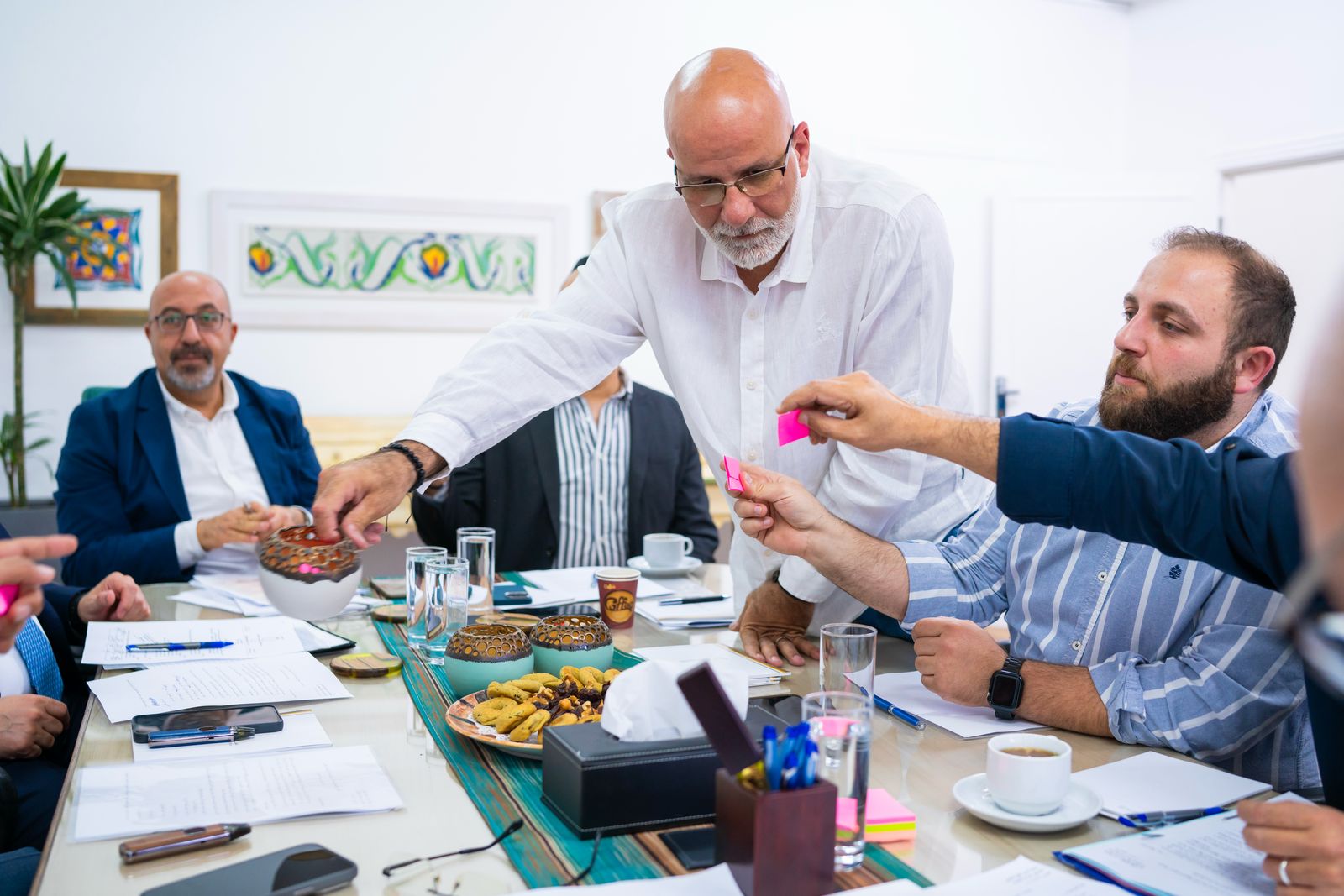 Madar Al-Saa Images 0.06879282769362427