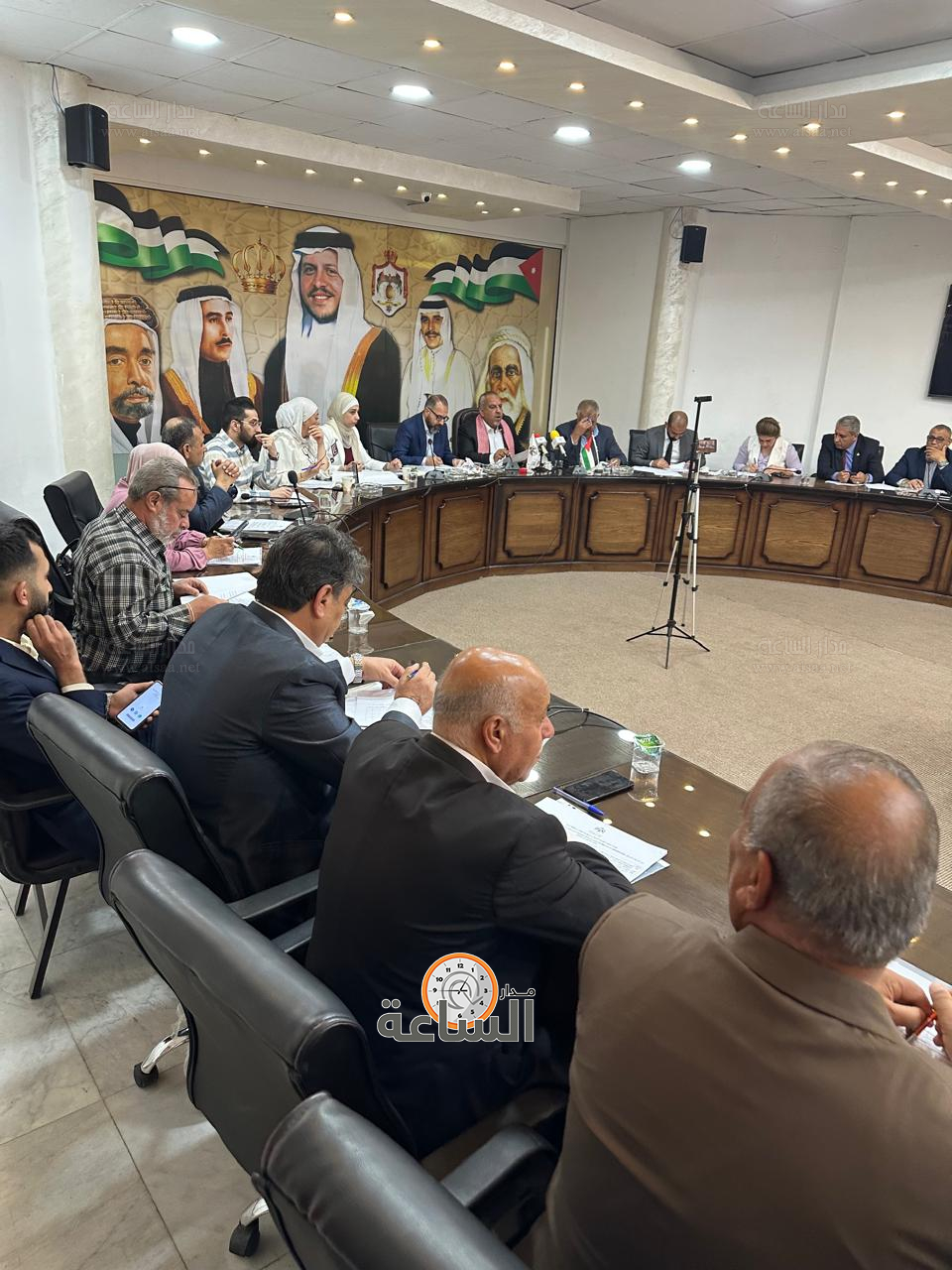 Madar Al-Saa Images 0.1706208581090436