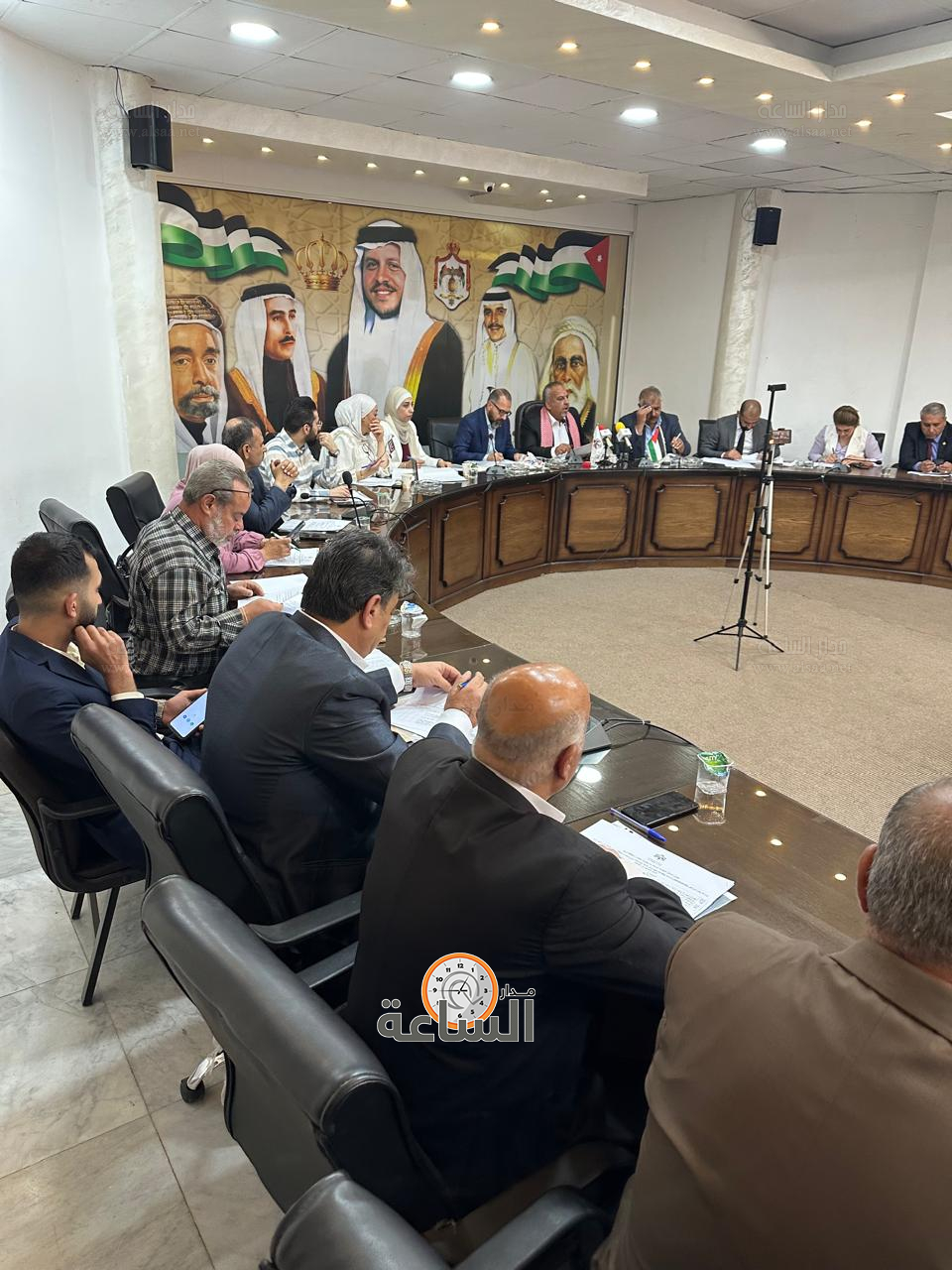 Madar Al-Saa Images 0.8691847410311593