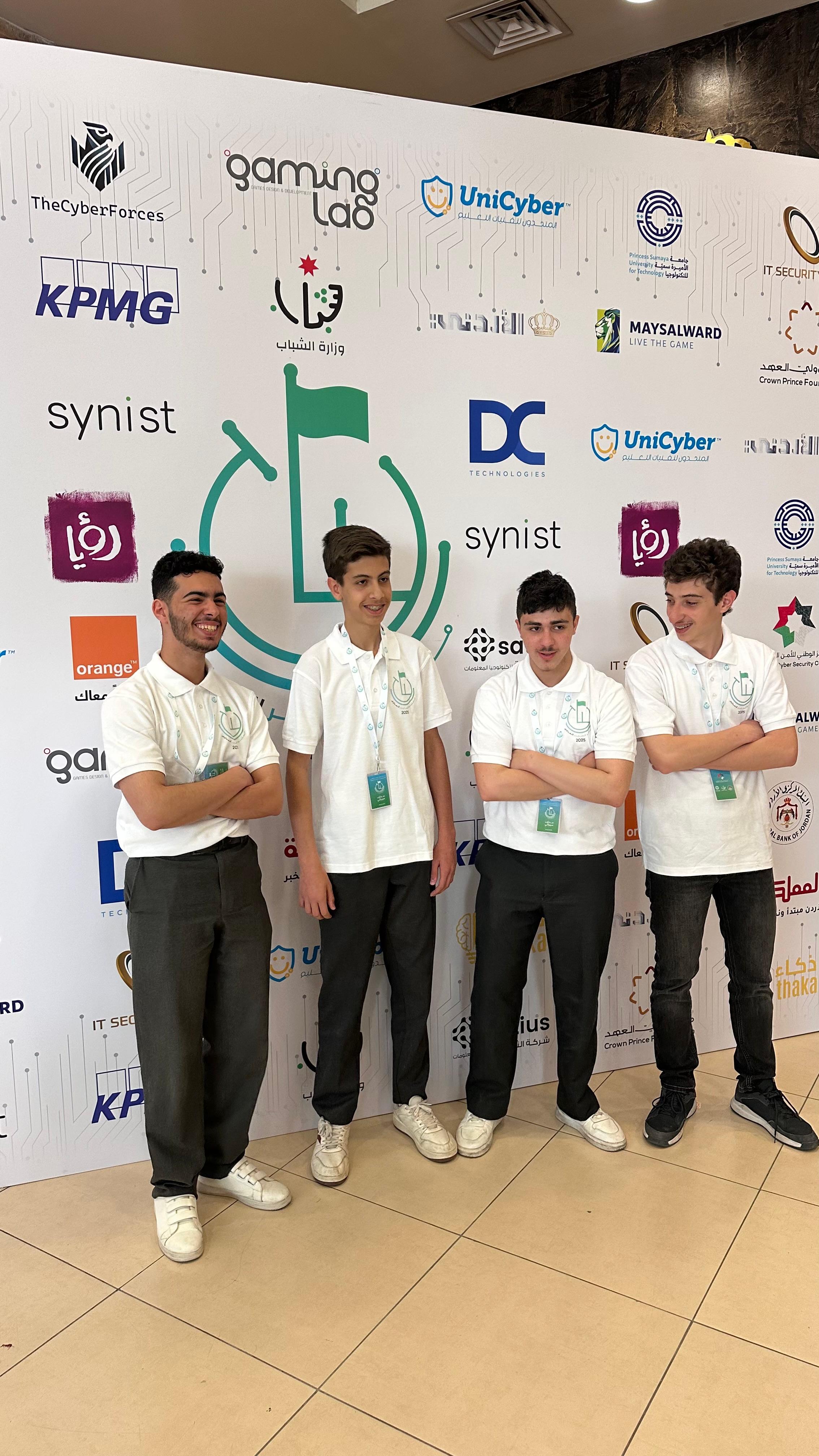 Madar Al-Saa Images 0.2615328356520371