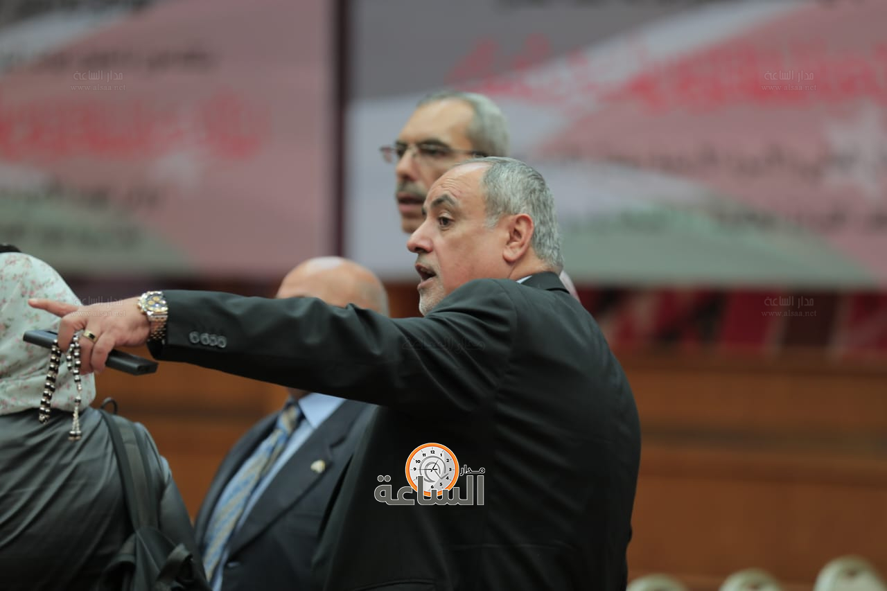 Madar Al-Saa Images 0.15806550478602566