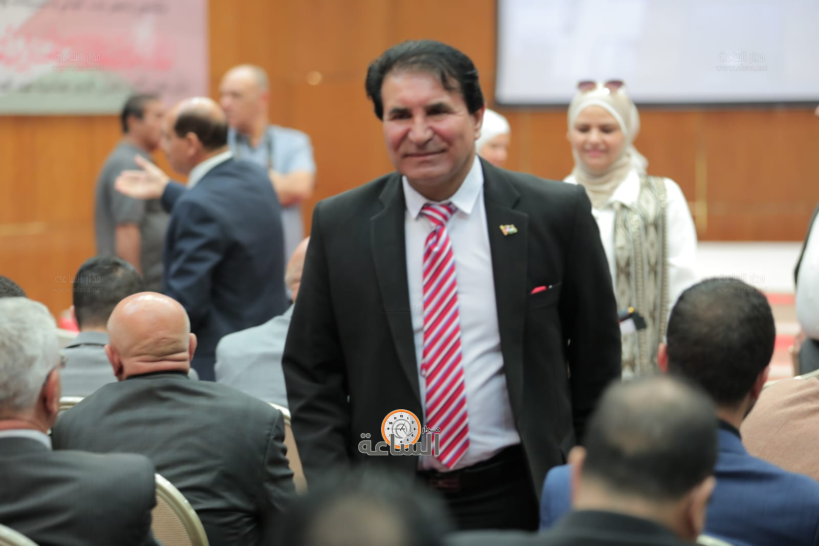 Madar Al-Saa Images 0.8238993910039566