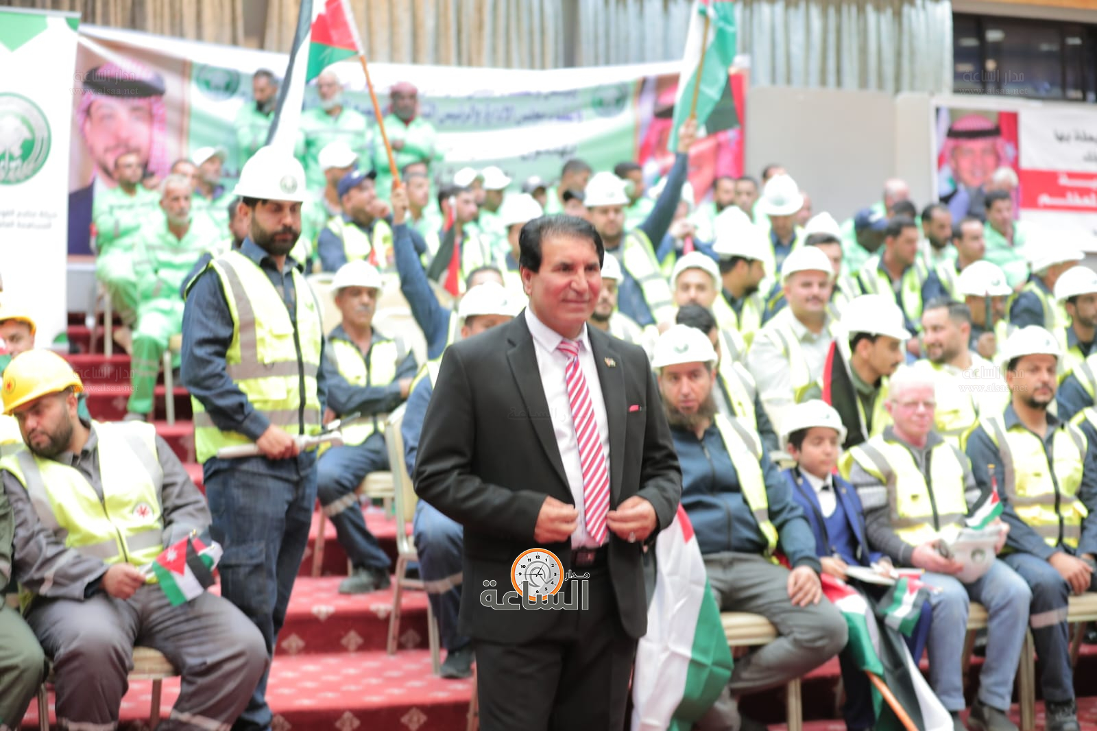 Madar Al-Saa Images 0.048363565445067036