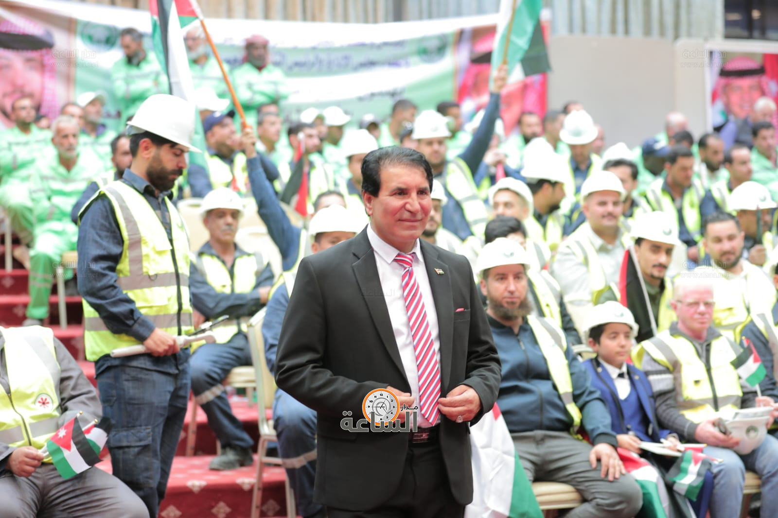 Madar Al-Saa Images 0.4913464419014044