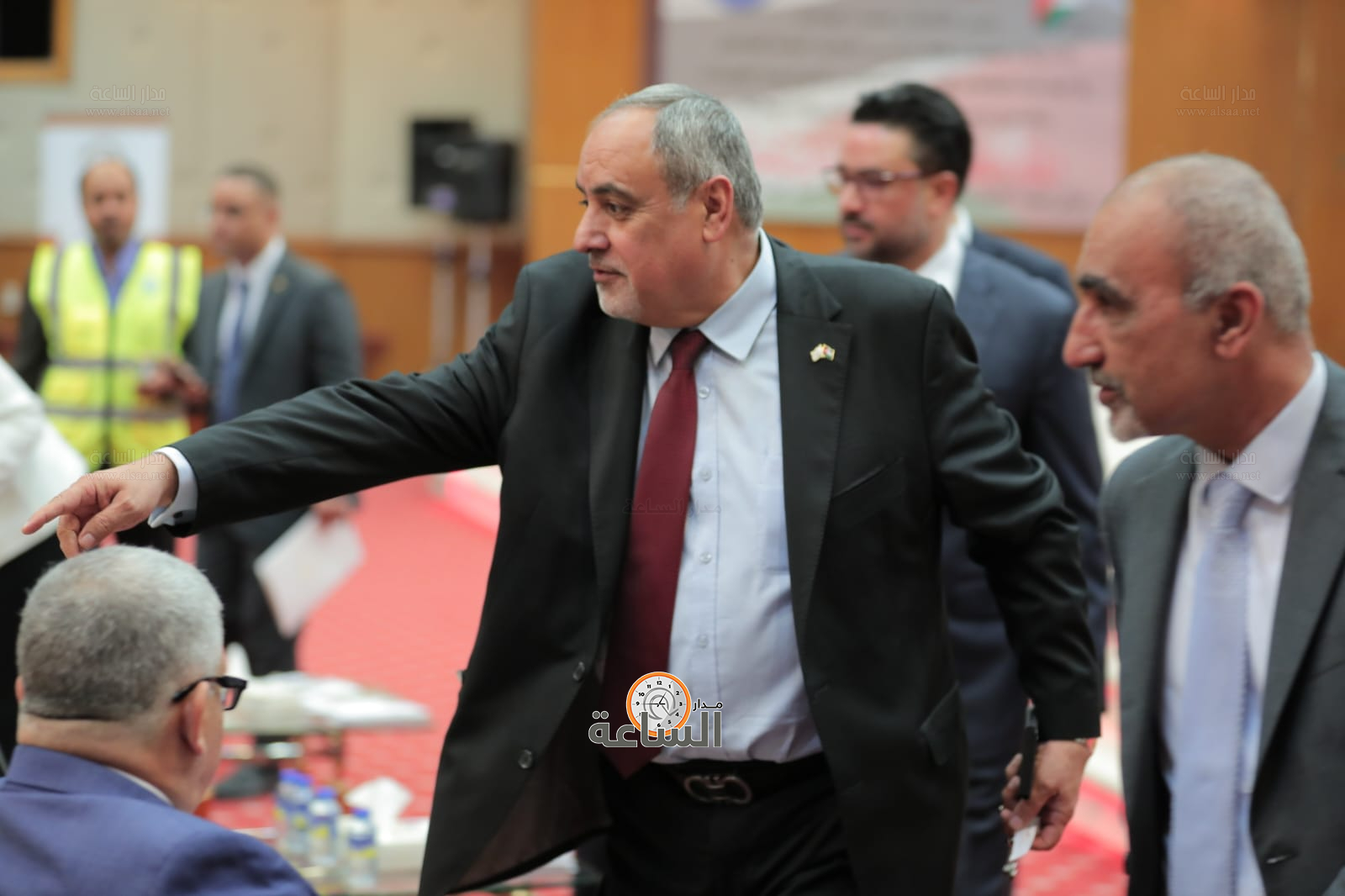 Madar Al-Saa Images 0.6100306760293862