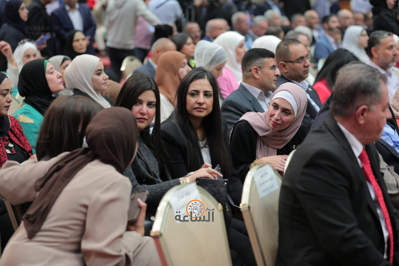 Madar Al-Saa Images 0.04664948991213891