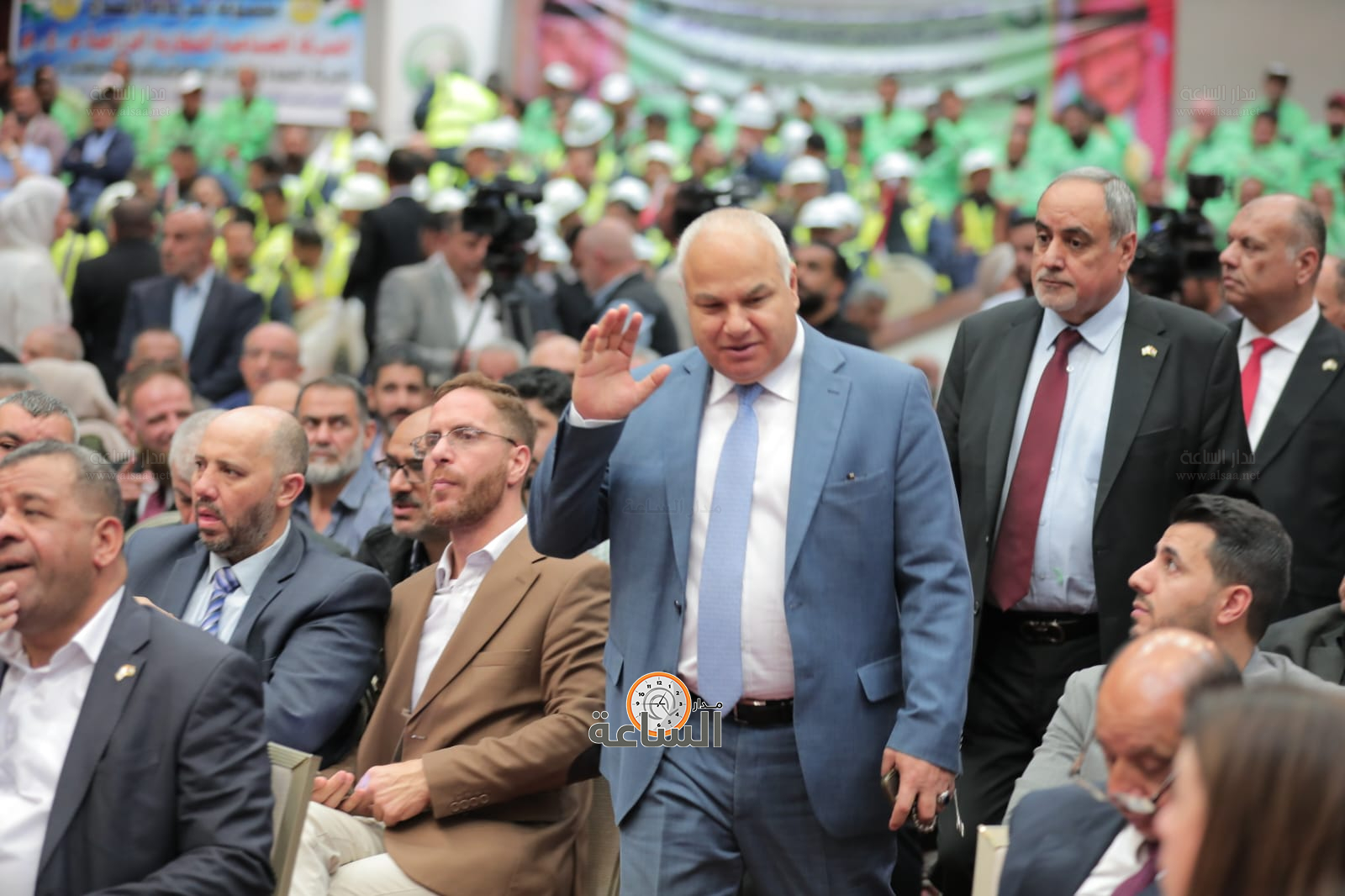 Madar Al-Saa Images 0.47850751574529626