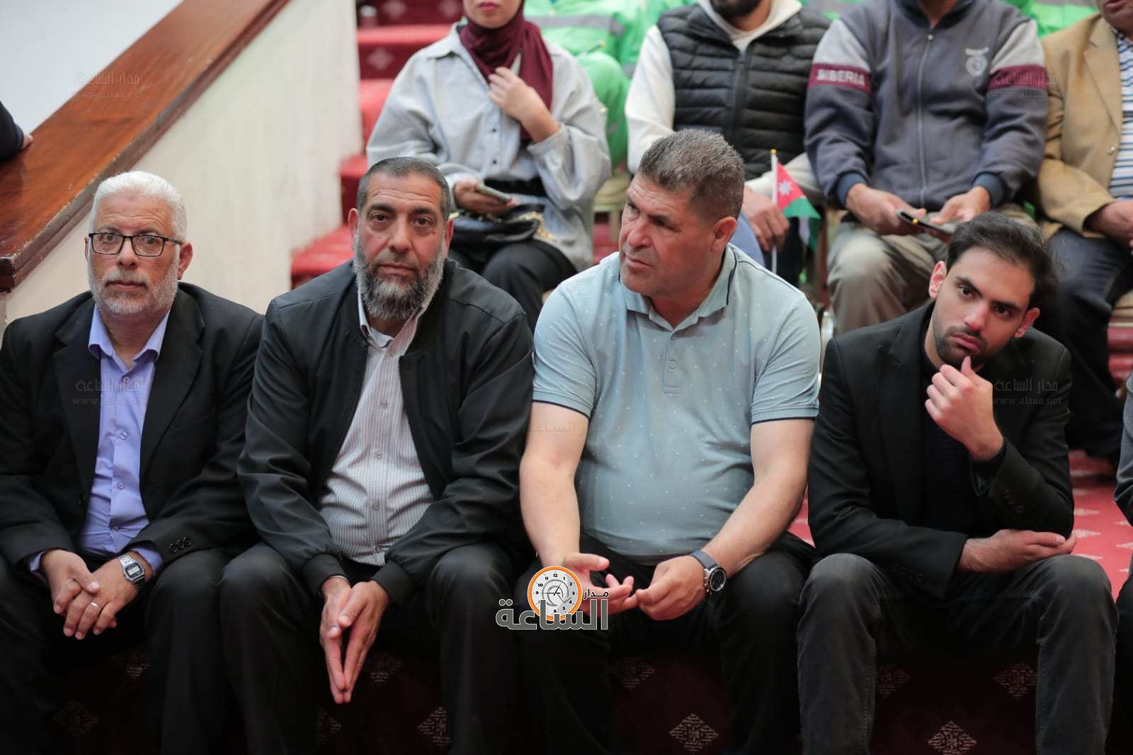 Madar Al-Saa Images 0.4432176697806043