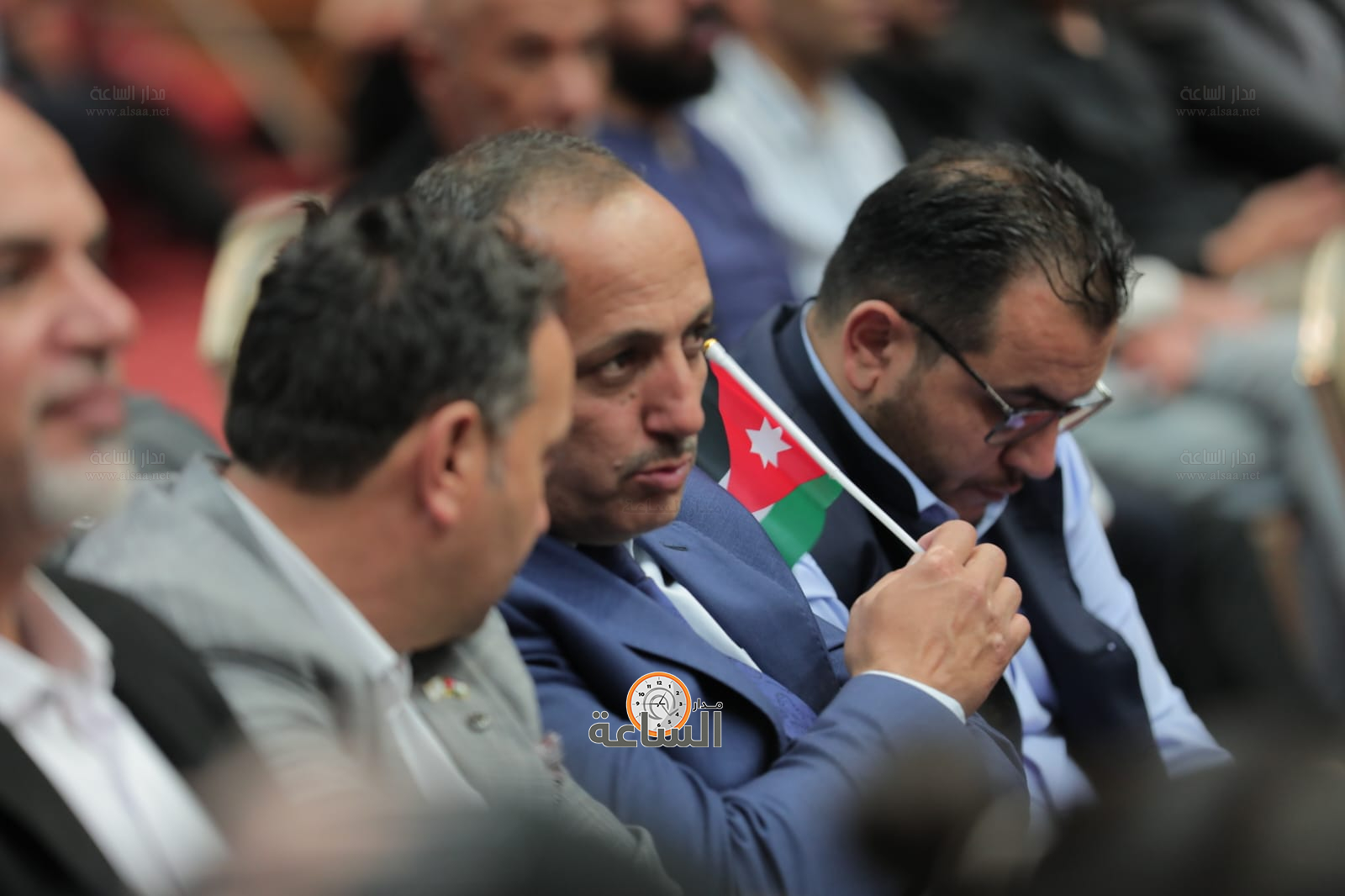 Madar Al-Saa Images 0.6653767780539759