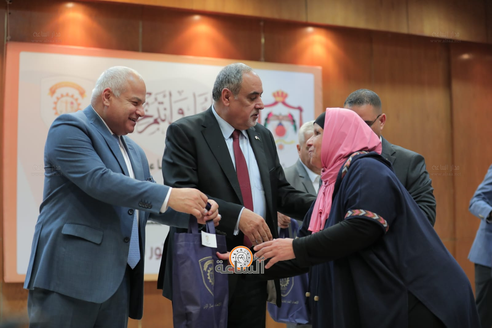 Madar Al-Saa Images 0.20881631246209253