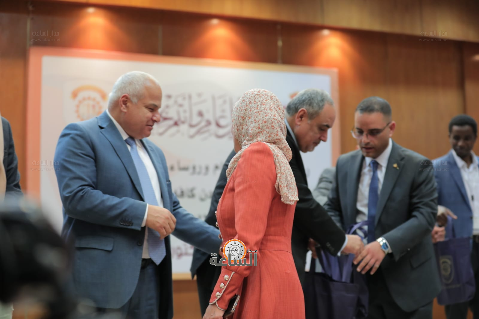 Madar Al-Saa Images 0.029135688092013057