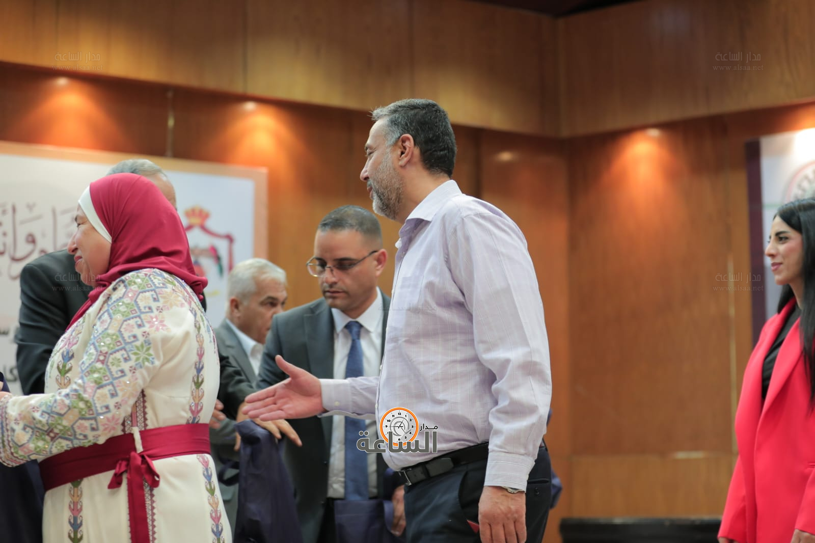 Madar Al-Saa Images 0.5779634419169508