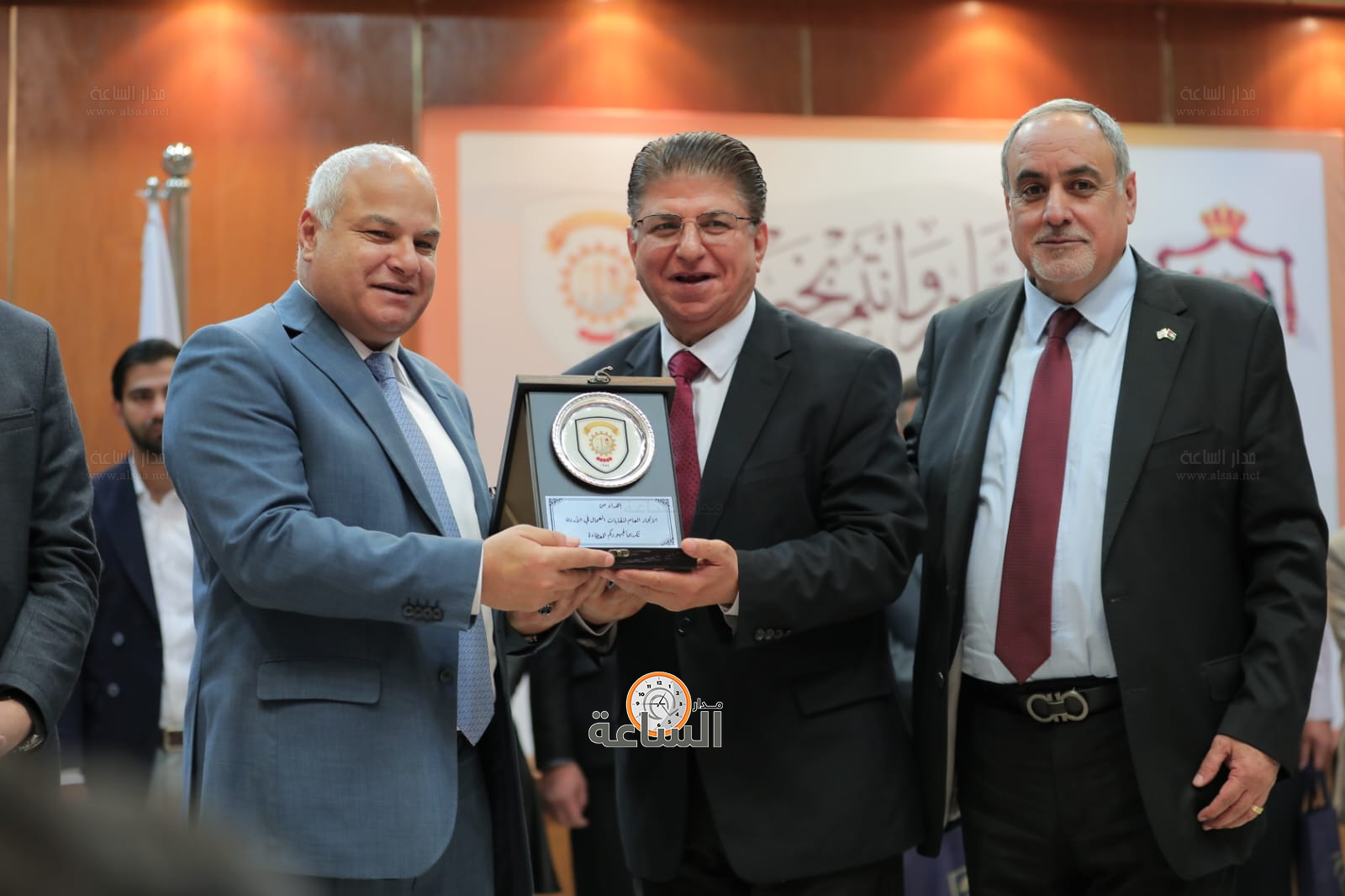 Madar Al-Saa Images 0.6964468189769965