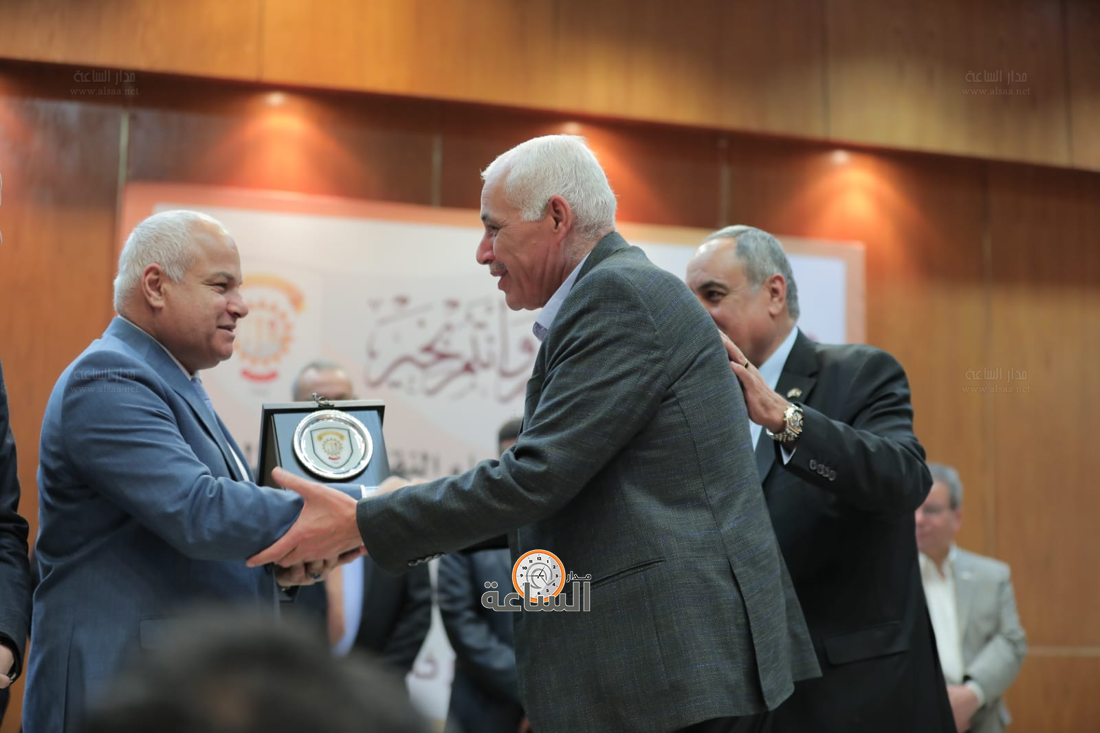 Madar Al-Saa Images 0.6192508099754231