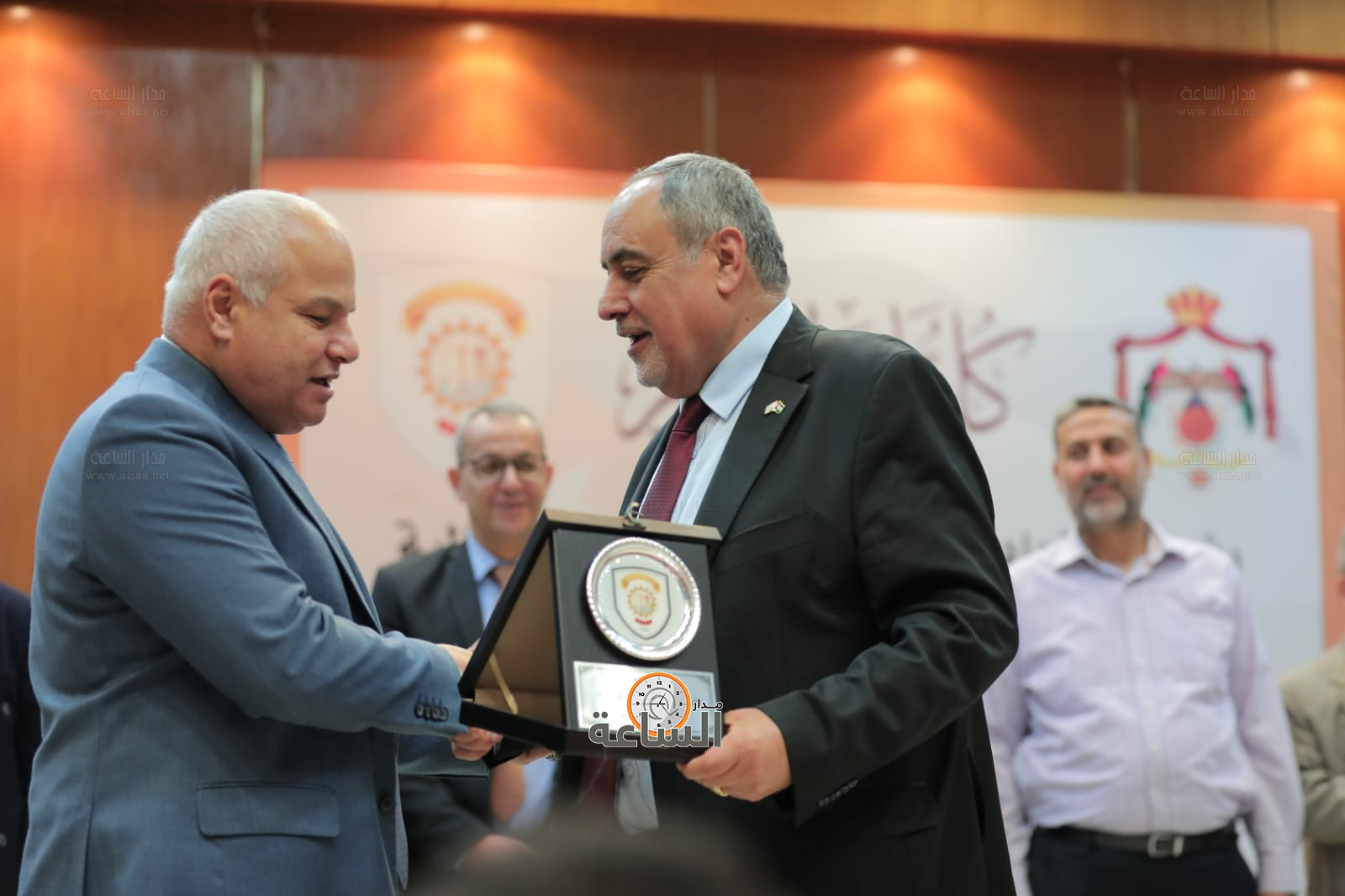 Madar Al-Saa Images 0.9482153173130369