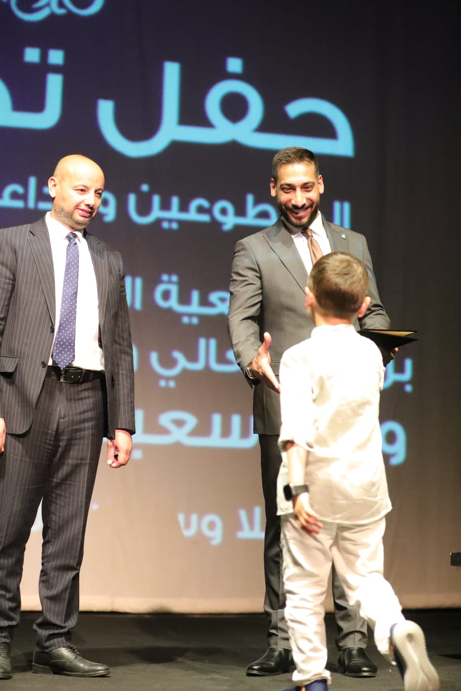 Madar Al-Saa Images 0.8778722989222089